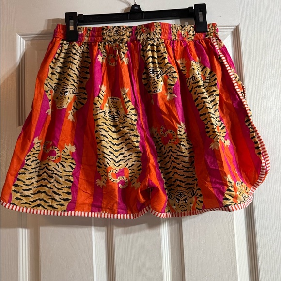 Tiger shorts Boho casual size medium - Picture 3 of 3